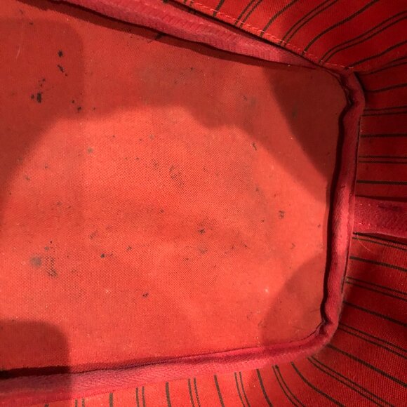 Louis Vuitton Monogram Neverfull MM sku# 85760 (well used, odor) - Picture 12 of 14